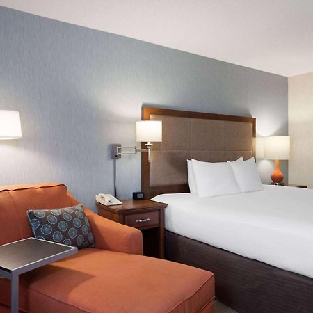 Wingate By Wyndham St Louis Airport Hotel Saint Ann ภายนอก รูปภาพ