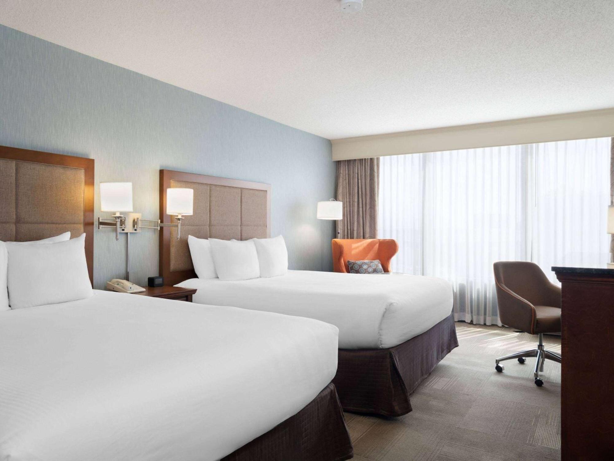 Wingate By Wyndham St Louis Airport Hotel Saint Ann ภายนอก รูปภาพ